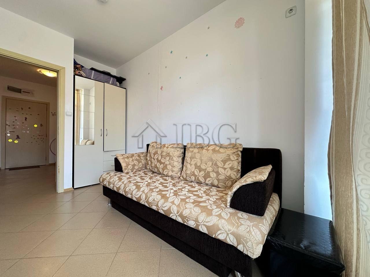 Bargain! 1-Bedroom Apartment in Grand Kamelia, Sunny Beach — photo 11 of 14