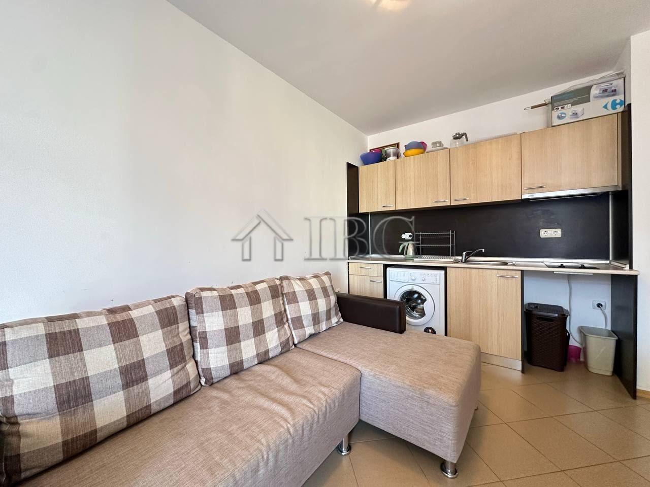 Bargain! 1-Bedroom Apartment in Grand Kamelia, Sunny Beach — photo 4