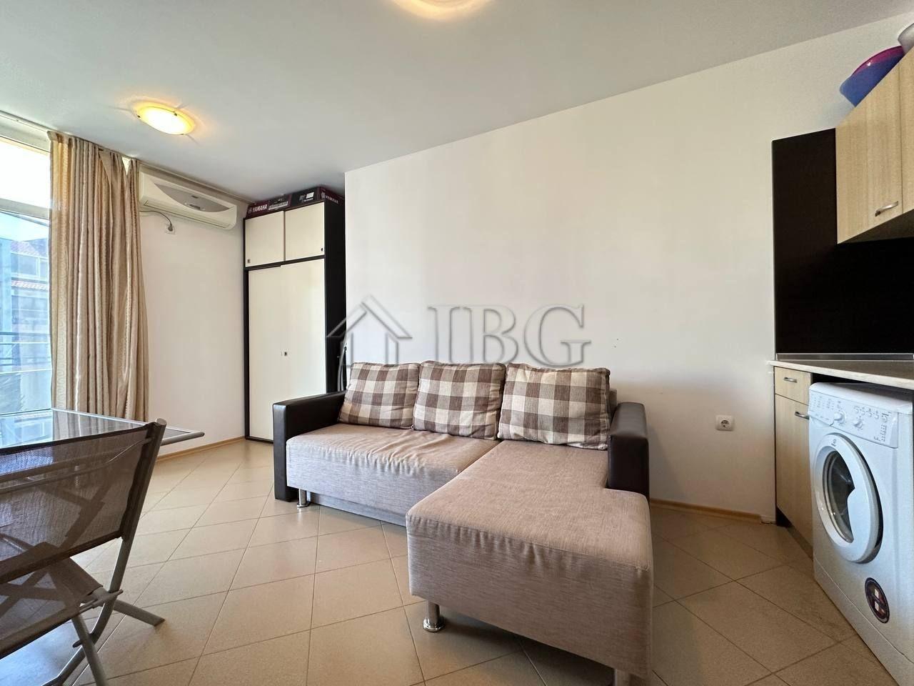 Bargain! 1-Bedroom Apartment in Grand Kamelia, Sunny Beach — photo 6