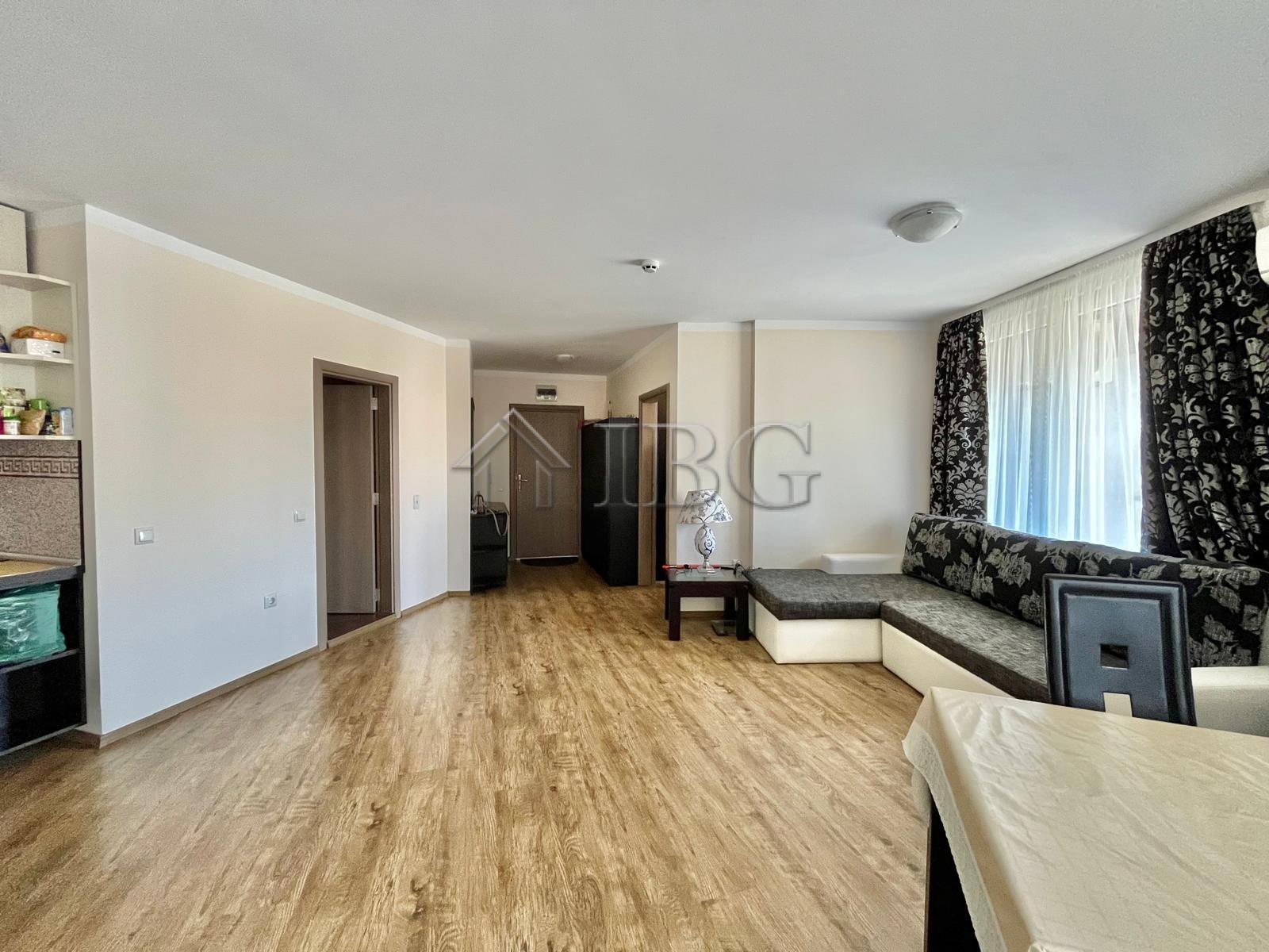 1-Bedroom Apartment Sunny Beach Plaza 5 Minutes to the Beach — photo 6