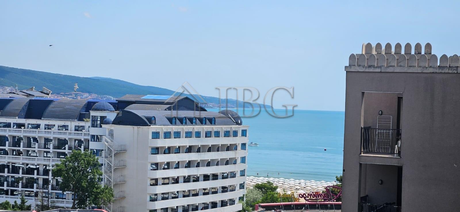 For Sale: 1-Bedroom Apartment with Partial Sea View Royal Beach Barcelo, Sunny Beach — photo 8 of 25