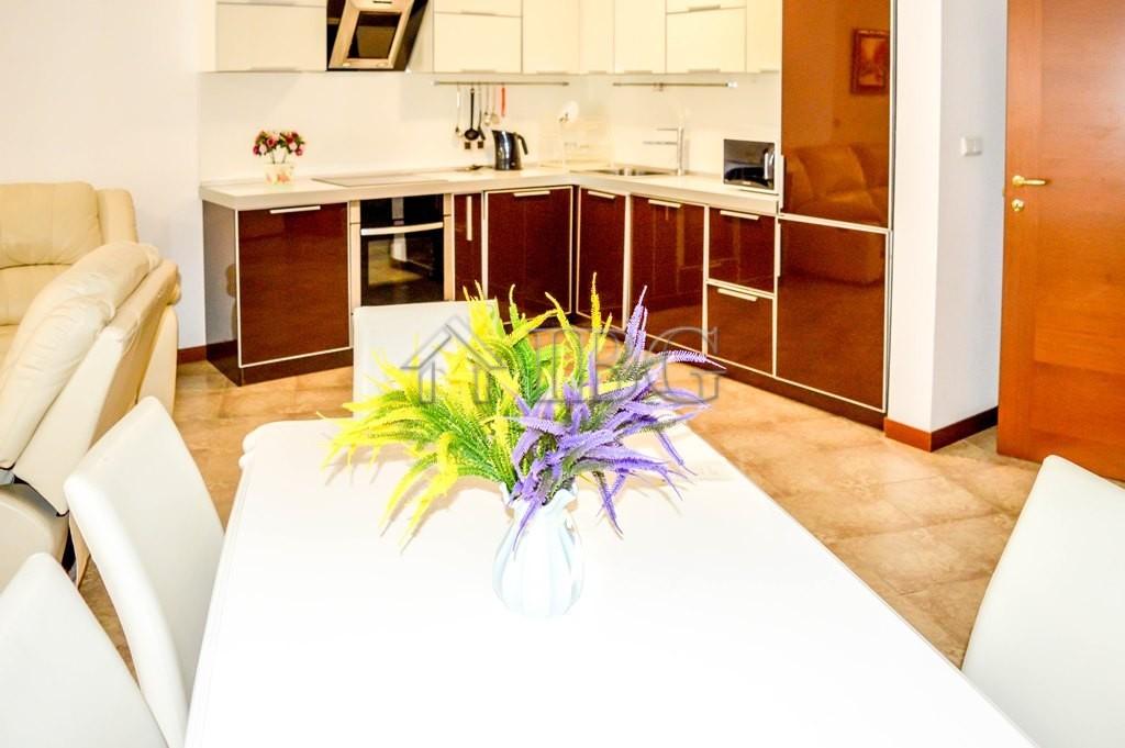 Spacious 3-Bedroom Apartment with 3 Bathrooms & two patios with gardens CASA REAL, Sveti Vlas — photo 6