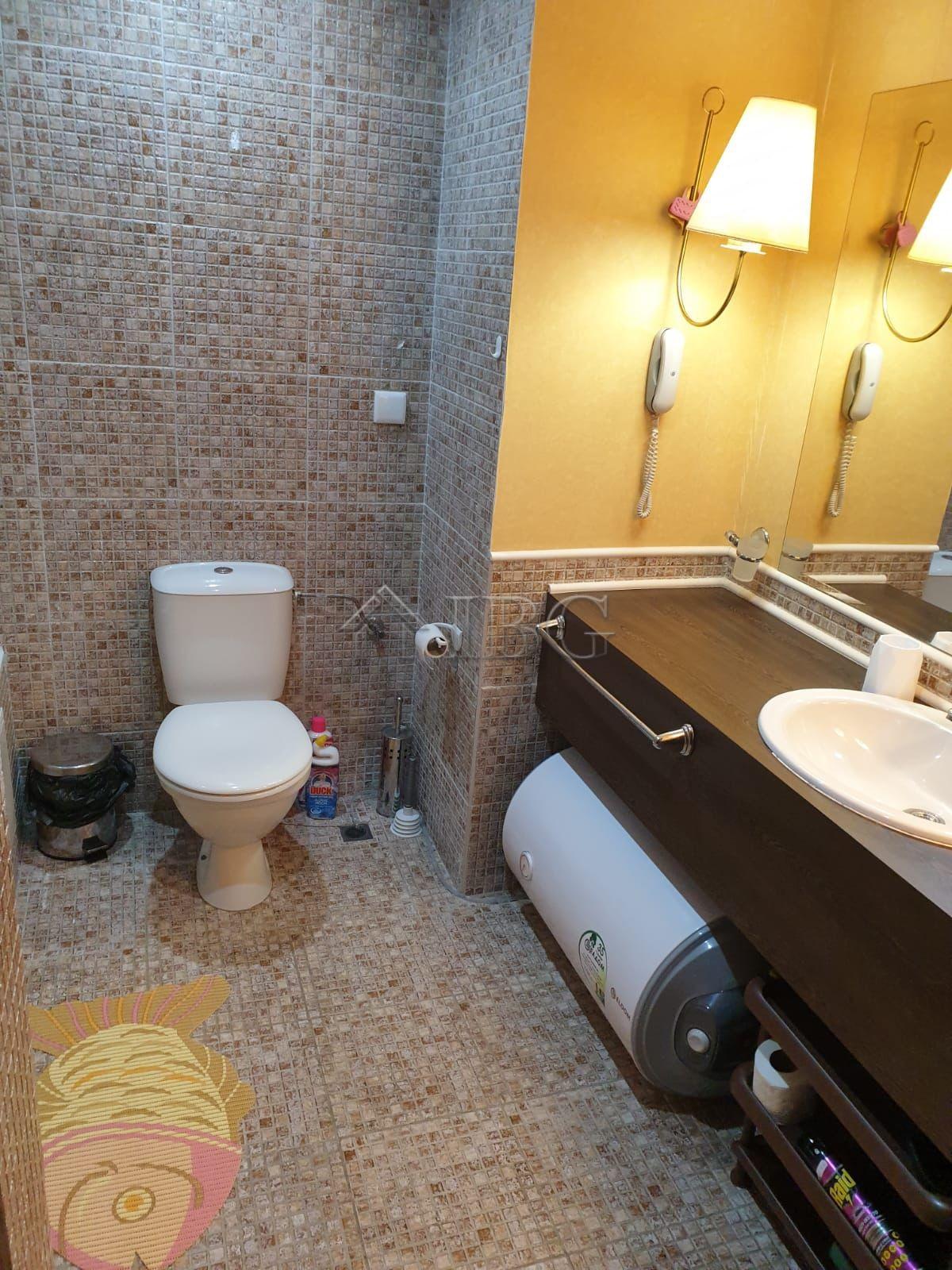 For Sale: 1-Bedroom Apartment with Partial Sea View Royal Beach Barcelo, Sunny Beach — photo 20 of 25