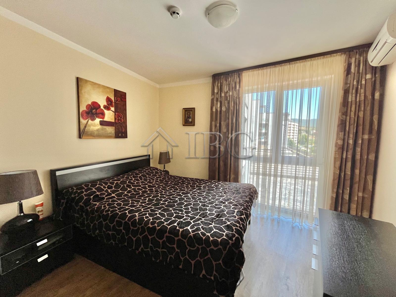 1-Bedroom Apartment Sunny Beach Plaza 5 Minutes to the Beach — photo 12 of 23
