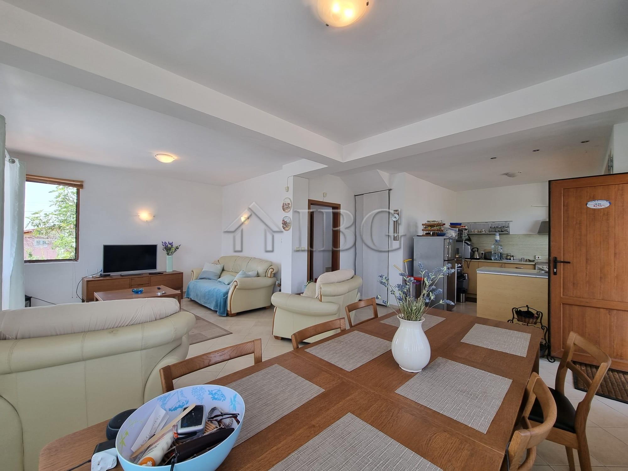 3-Bedroom, 2-Bathroom House with Swimming Pool 18 km from Sunny Beach, Bulgaria — photo 3