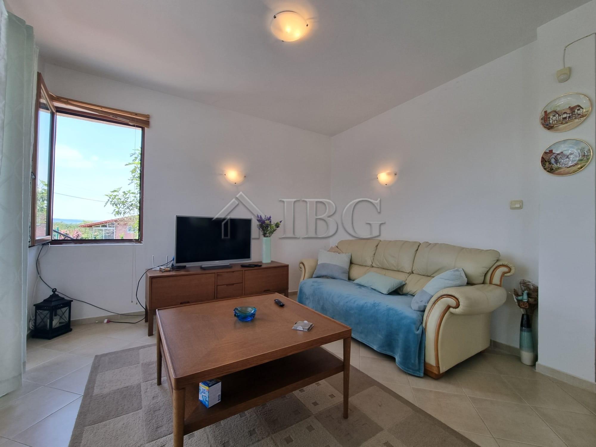 3-Bedroom, 2-Bathroom House with Swimming Pool 18 km from Sunny Beach, Bulgaria — photo 9 of 25