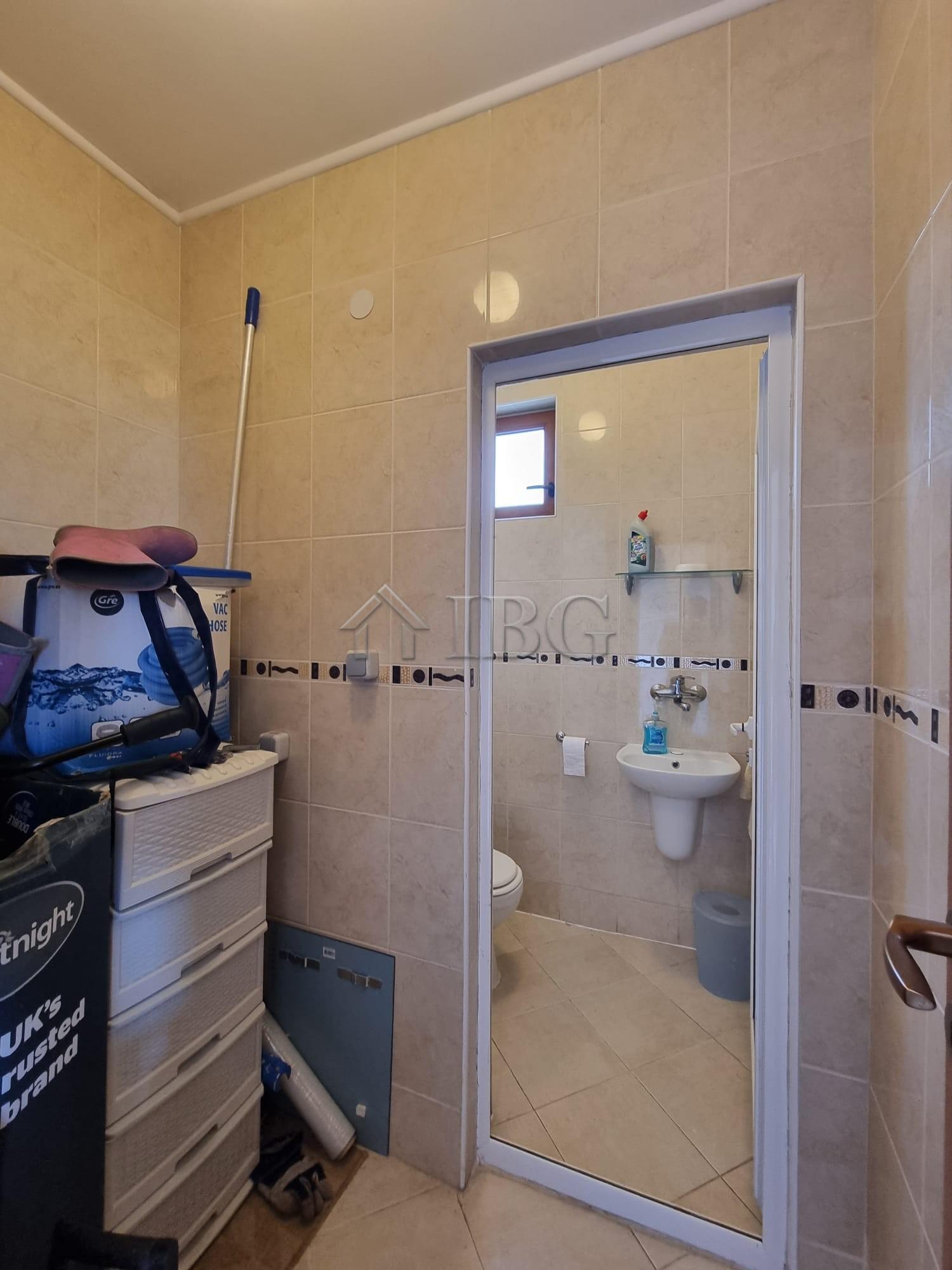 3-Bedroom, 2-Bathroom House with Swimming Pool 18 km from Sunny Beach, Bulgaria — photo 15 of 25