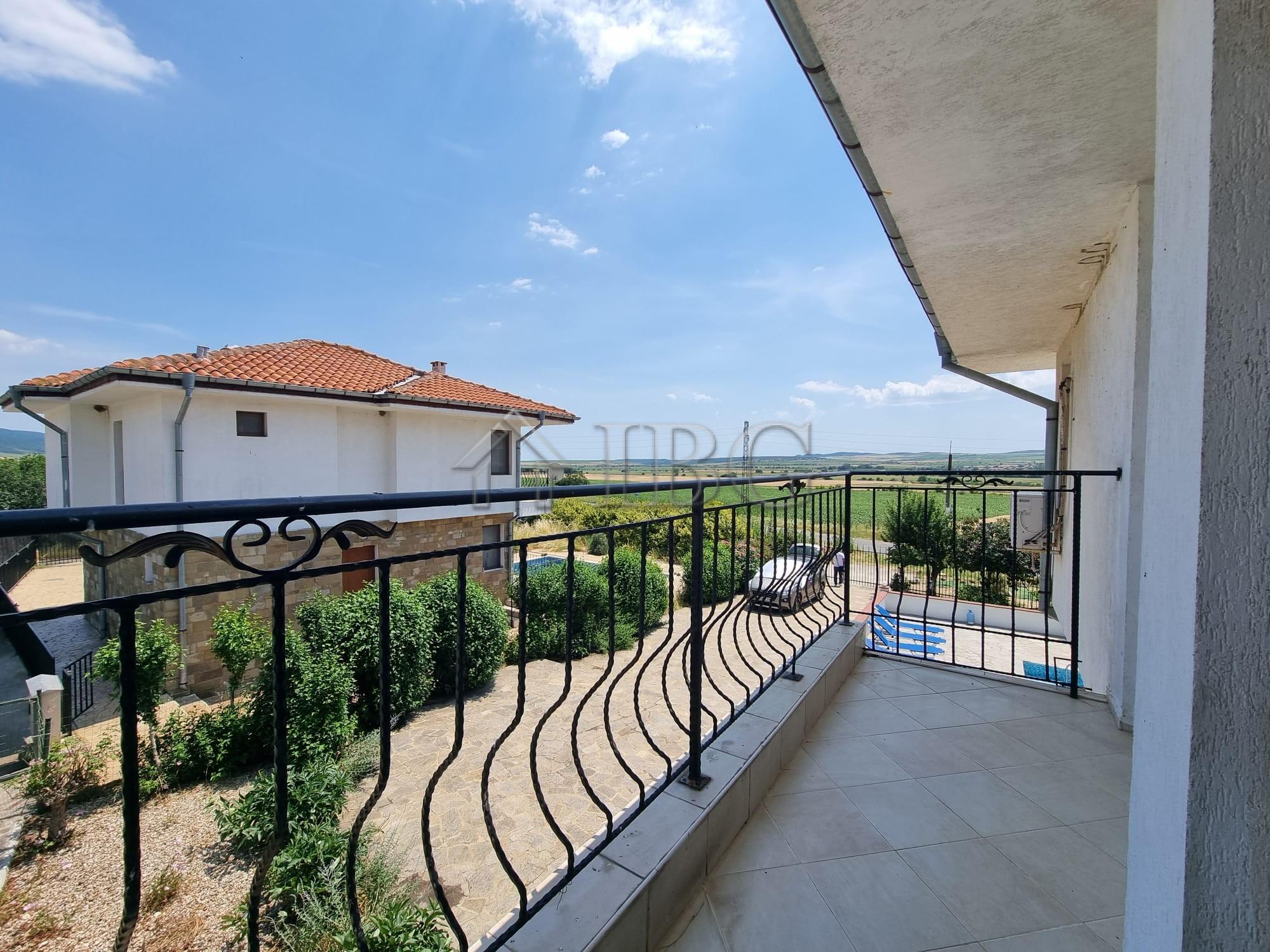 3-Bedroom, 2-Bathroom House with Swimming Pool 18 km from Sunny Beach, Bulgaria — photo 21 of 25