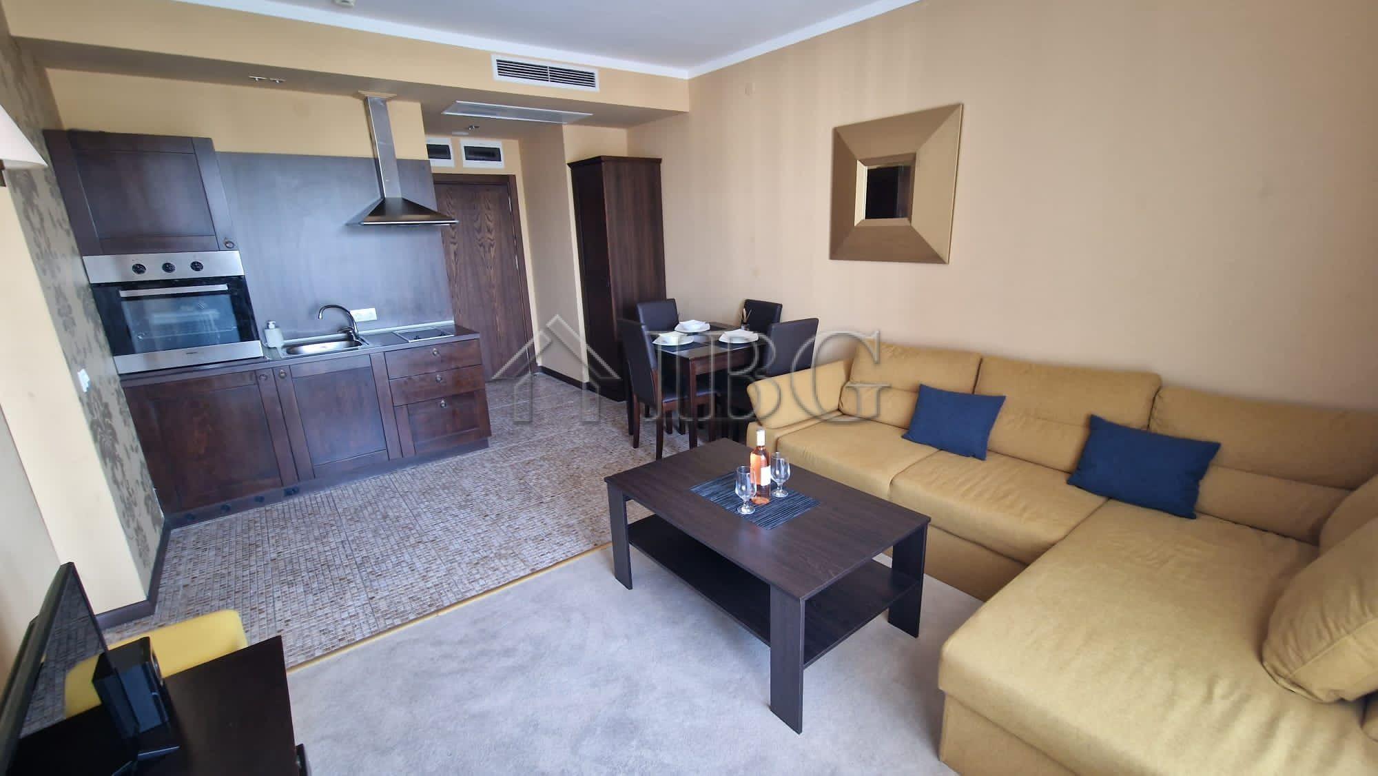 For Sale: 1-Bedroom Apartment with Partial Sea View Royal Beach Barcelo, Sunny Beach — photo 3