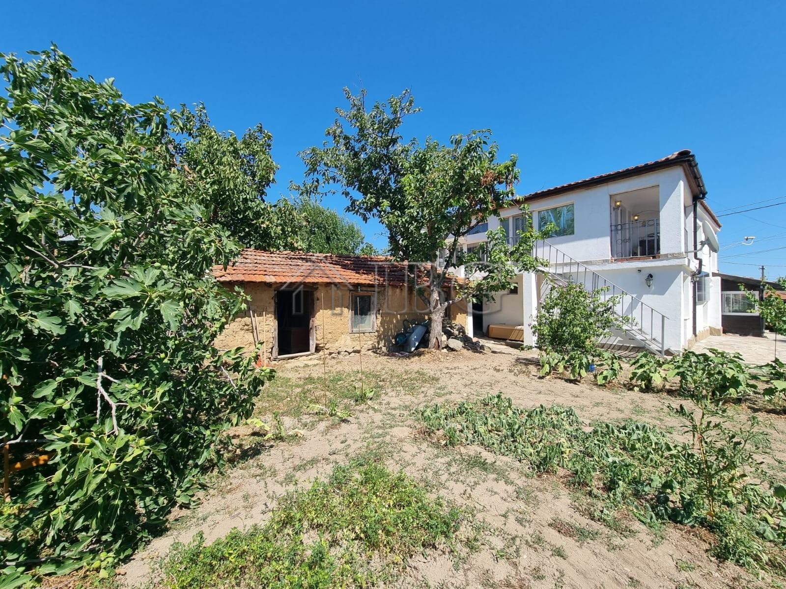 Two-Storied House for Sale 34 km to Sunny Beach — photo 2