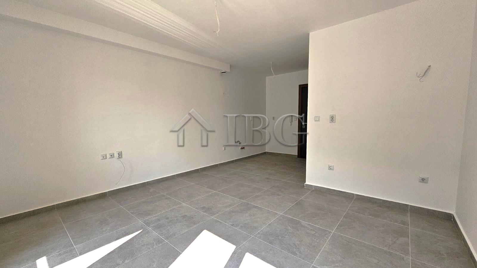 New Studio Apartment for Sale in Emperium, Sveti Vlas — photo 9 of 10