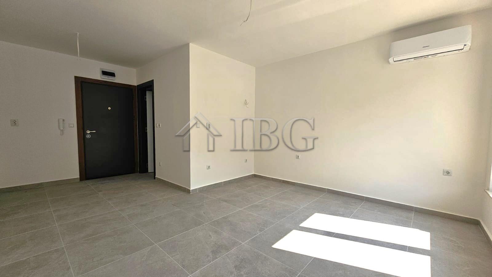 New Studio Apartment for Sale in Emperium, Sveti Vlas — photo 7 of 10