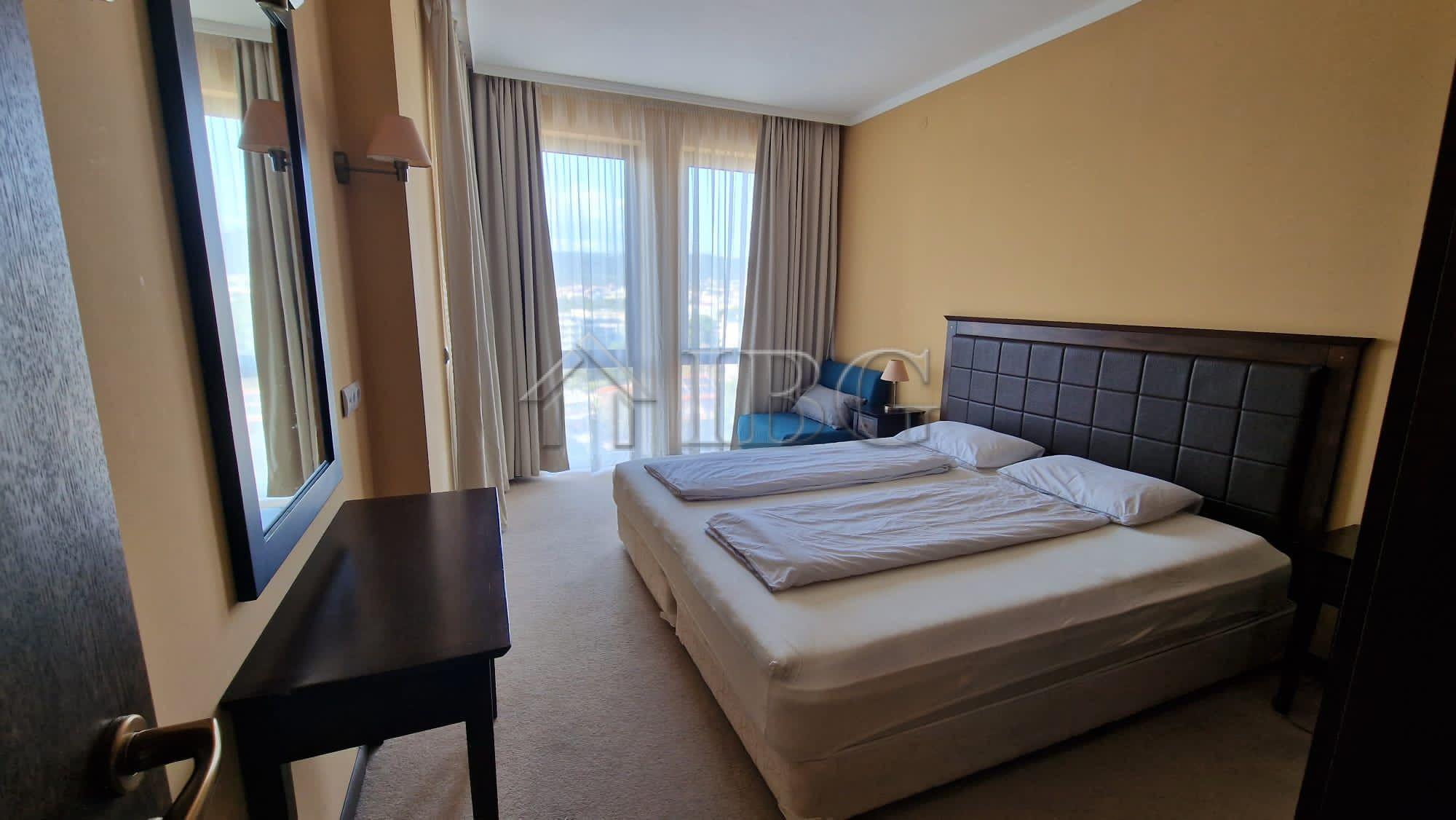 For Sale: 1-Bedroom Apartment with Partial Sea View Royal Beach Barcelo, Sunny Beach — photo 22 of 25