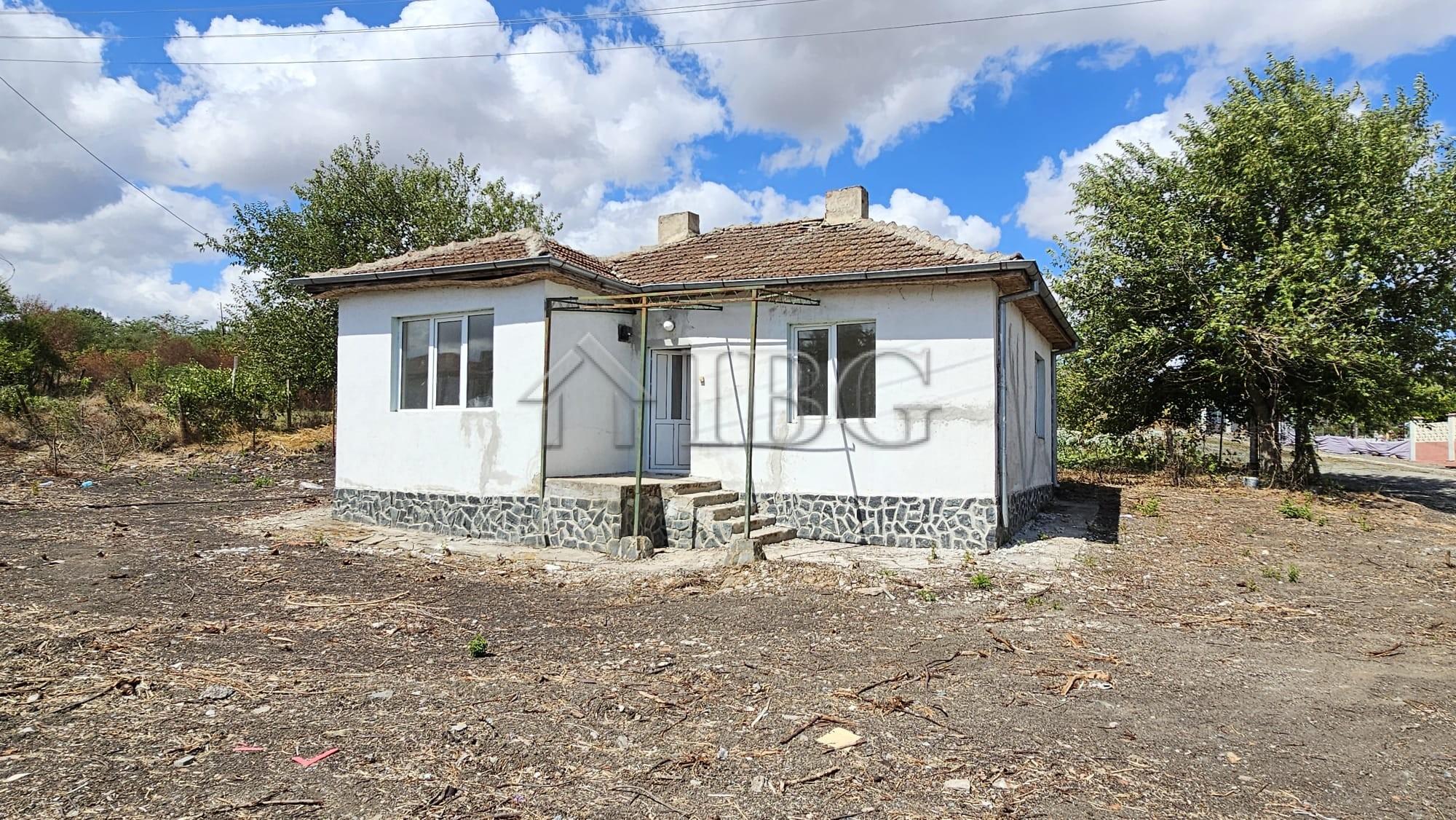 One-Storey Budget House for Sale in Dyulevo Village, Burgas Region, Bulgaria — photo 2