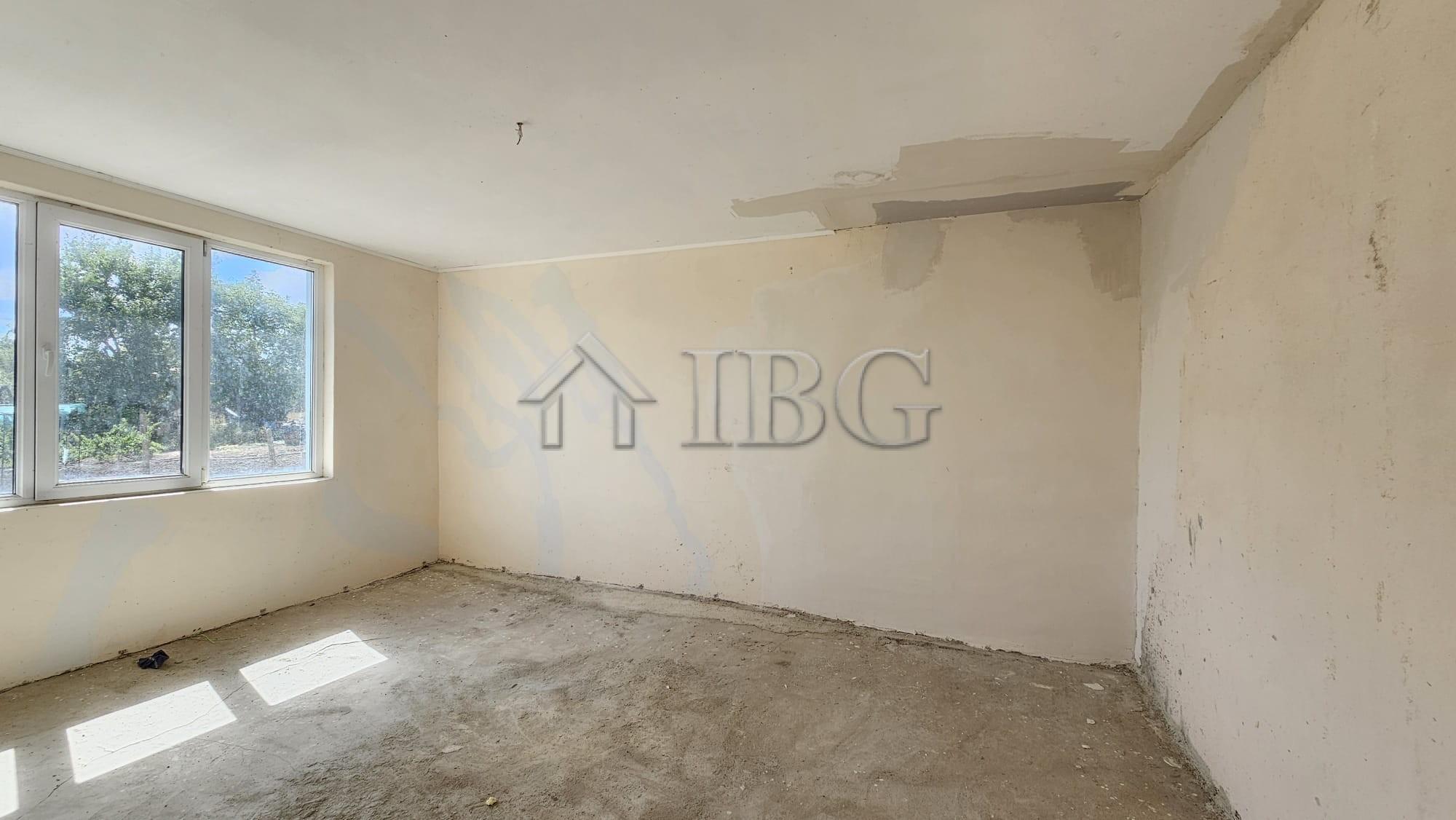 One-Storey Budget House for Sale in Dyulevo Village, Burgas Region, Bulgaria — photo 11 of 15
