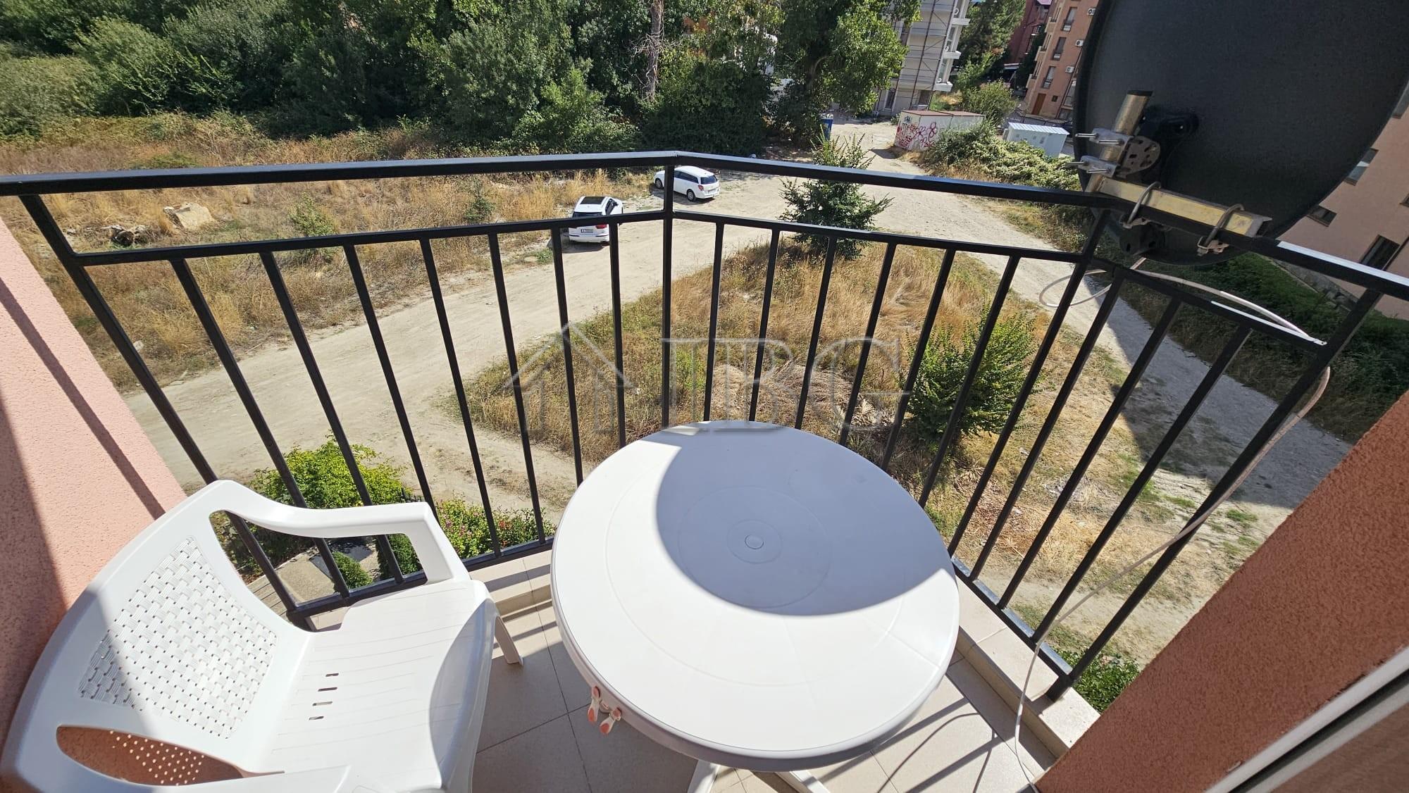 Apartment with 2 rooms and Low Maintenance Fee Golden Day, Sunny Beach — photo 5