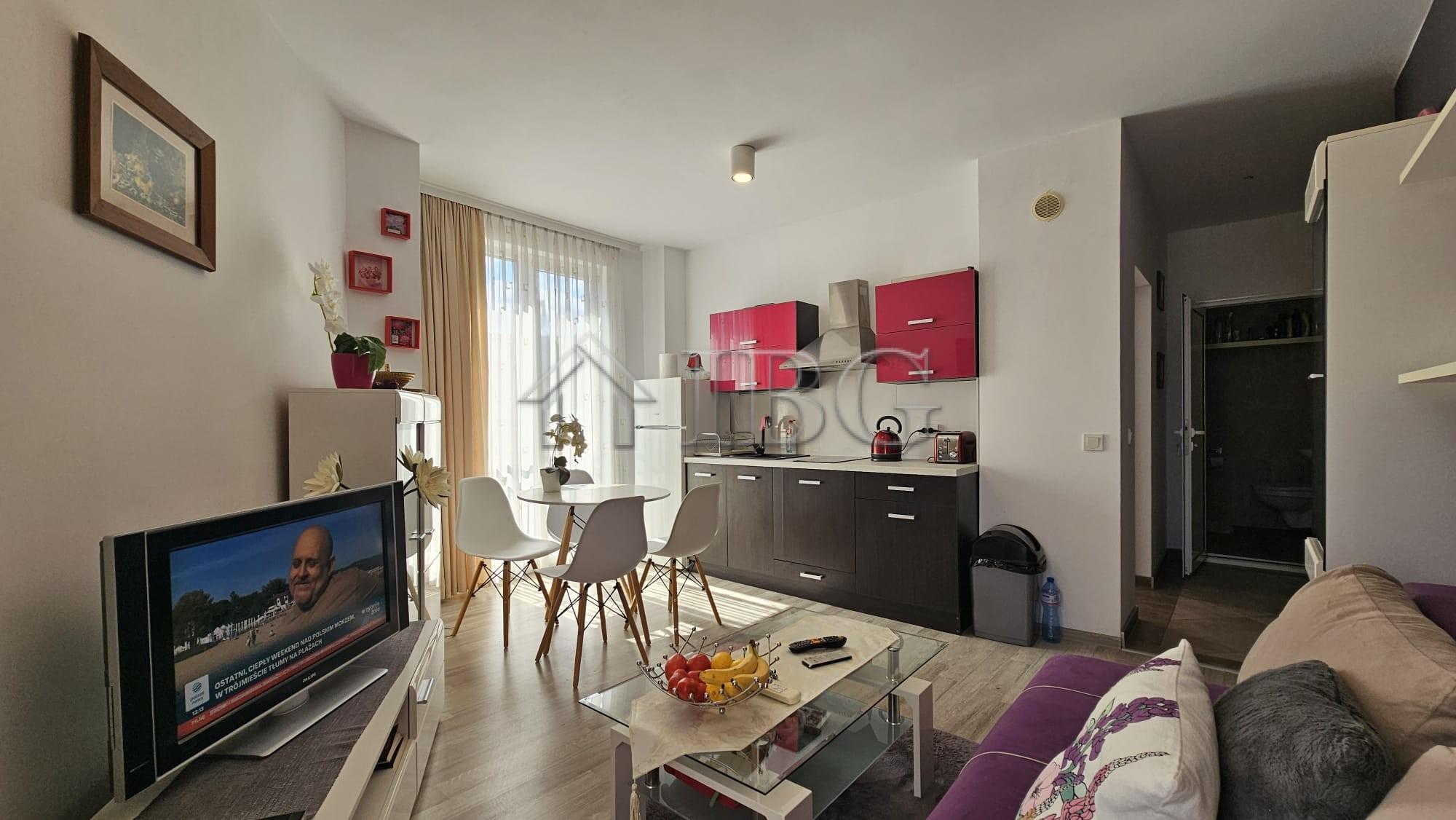 Apartment with 2 rooms and Low Maintenance Fee Golden Day, Sunny Beach — photo 4