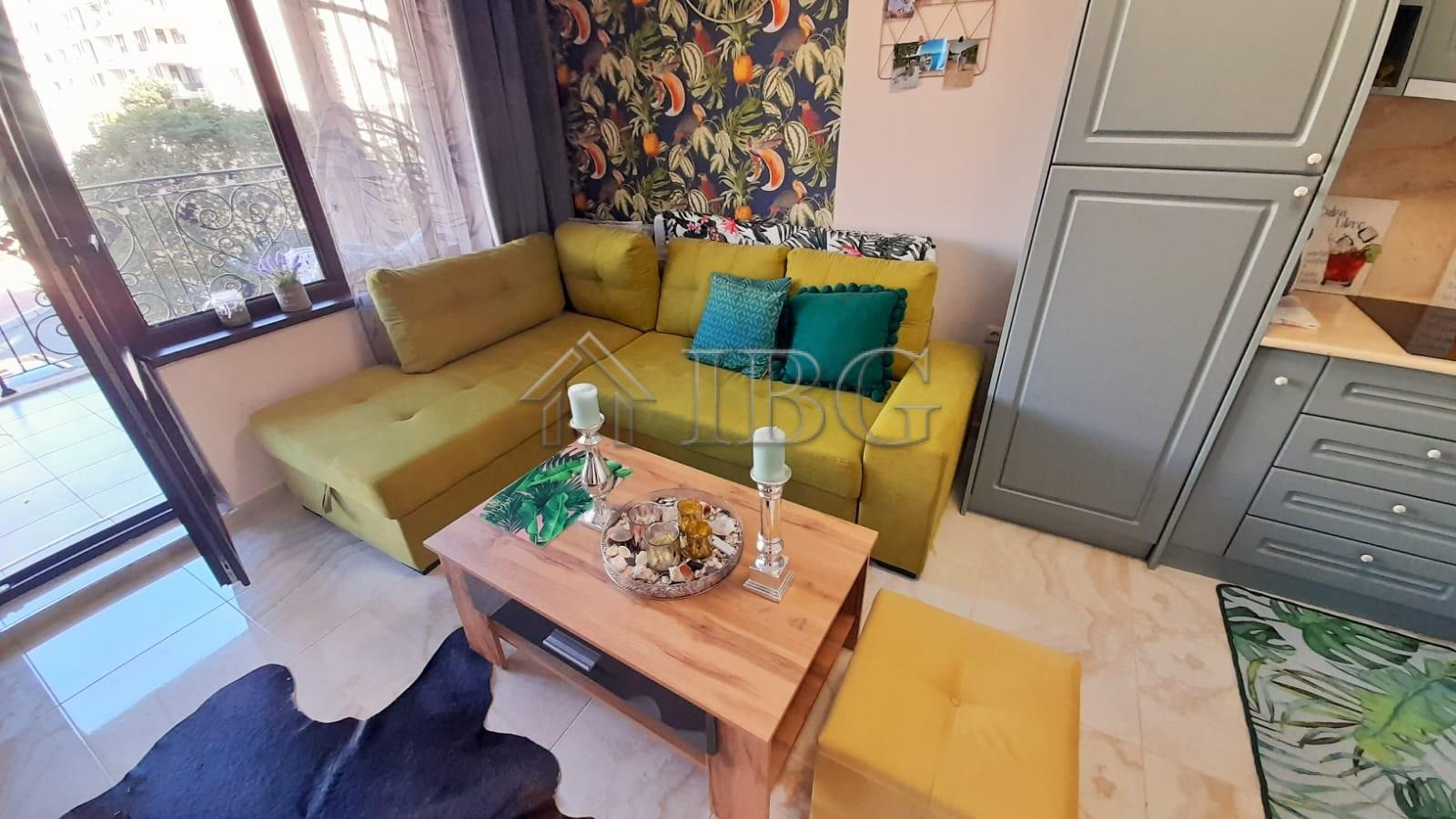 Big studio with Balcony in complex Artur, Sveti Vlas — photo 8 of 18