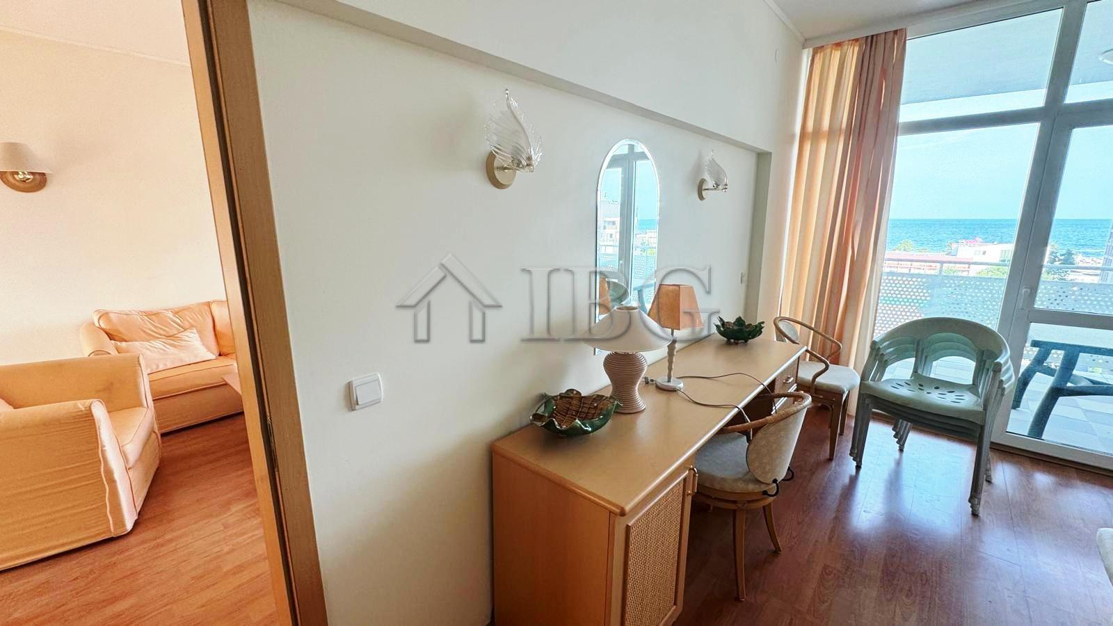 Spacious 1-Bedroom Apartment with Pool & Sea View Grand Hotel Nirvana, Sunny Beach — photo 10 of 25