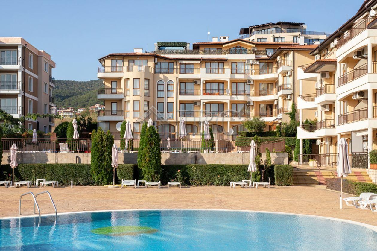 One-Bedroom Apartment in Aqua Dreams, Sveti Vlas — photo 2