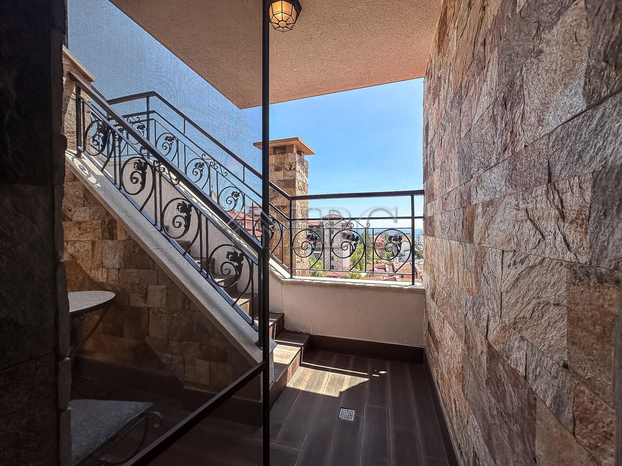 Duplex Penthouse with Sea View in Esteban Complex, Nessebar — photo 10 of 25