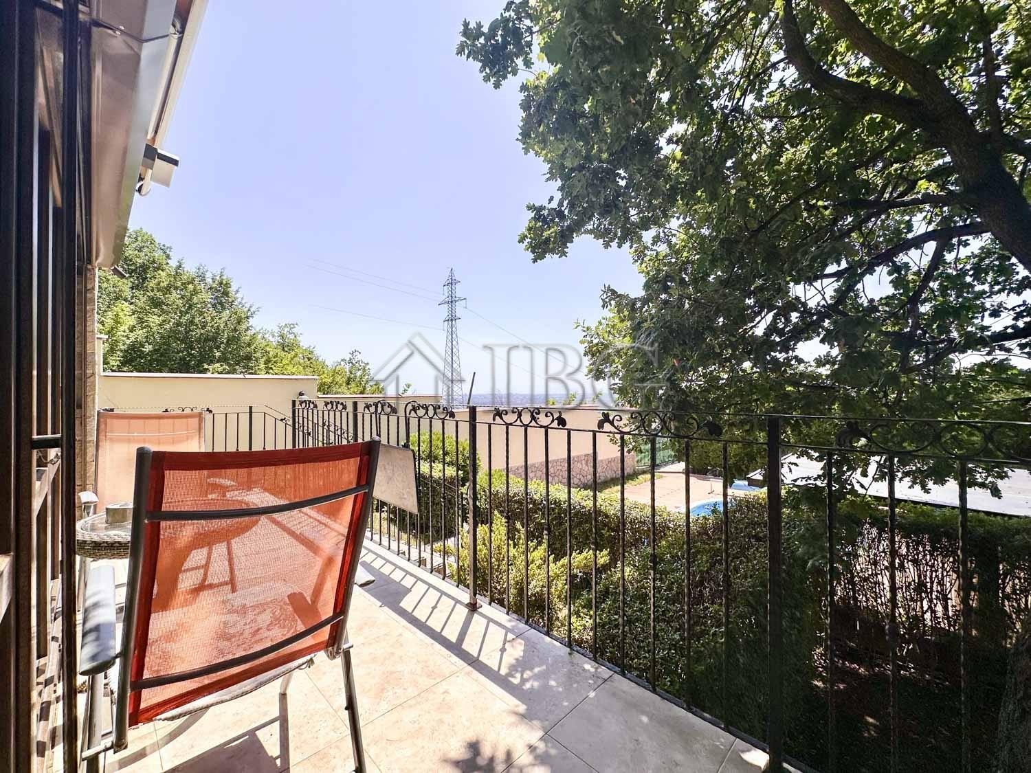 Two-Storied House with sea view and Pool for Sale in Kosharitsa, Burgas Region — photo 19 of 25