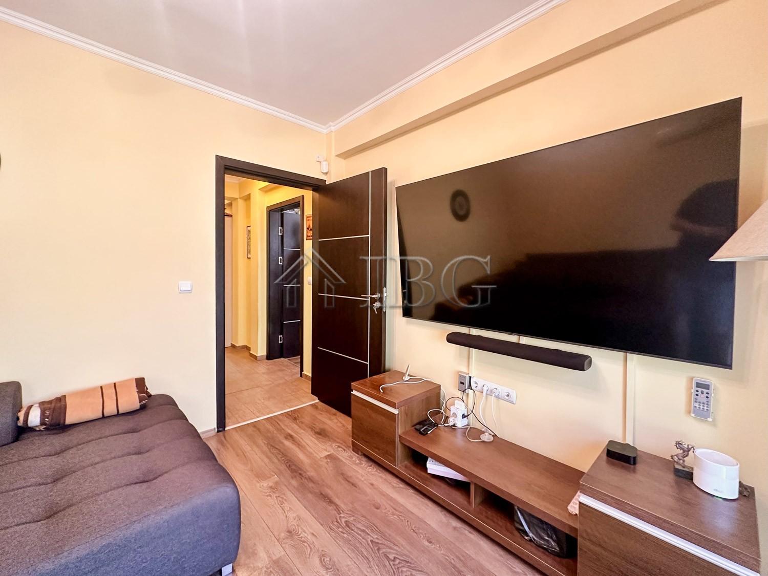 Two-Storied House with sea view and Pool for Sale in Kosharitsa, Burgas Region — photo 20 of 25