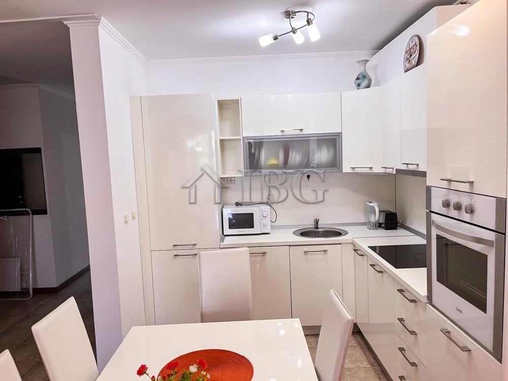 2-Bedroom Sea View Apartment in Elite Complex Casa Real, Sveti Vlas — photo 12 of 15