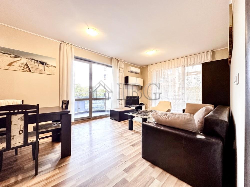 2-Bedroom Apartment with Pool View and 3 Balconies in Cacao Residence, Sunny Beach — photo 7 of 25