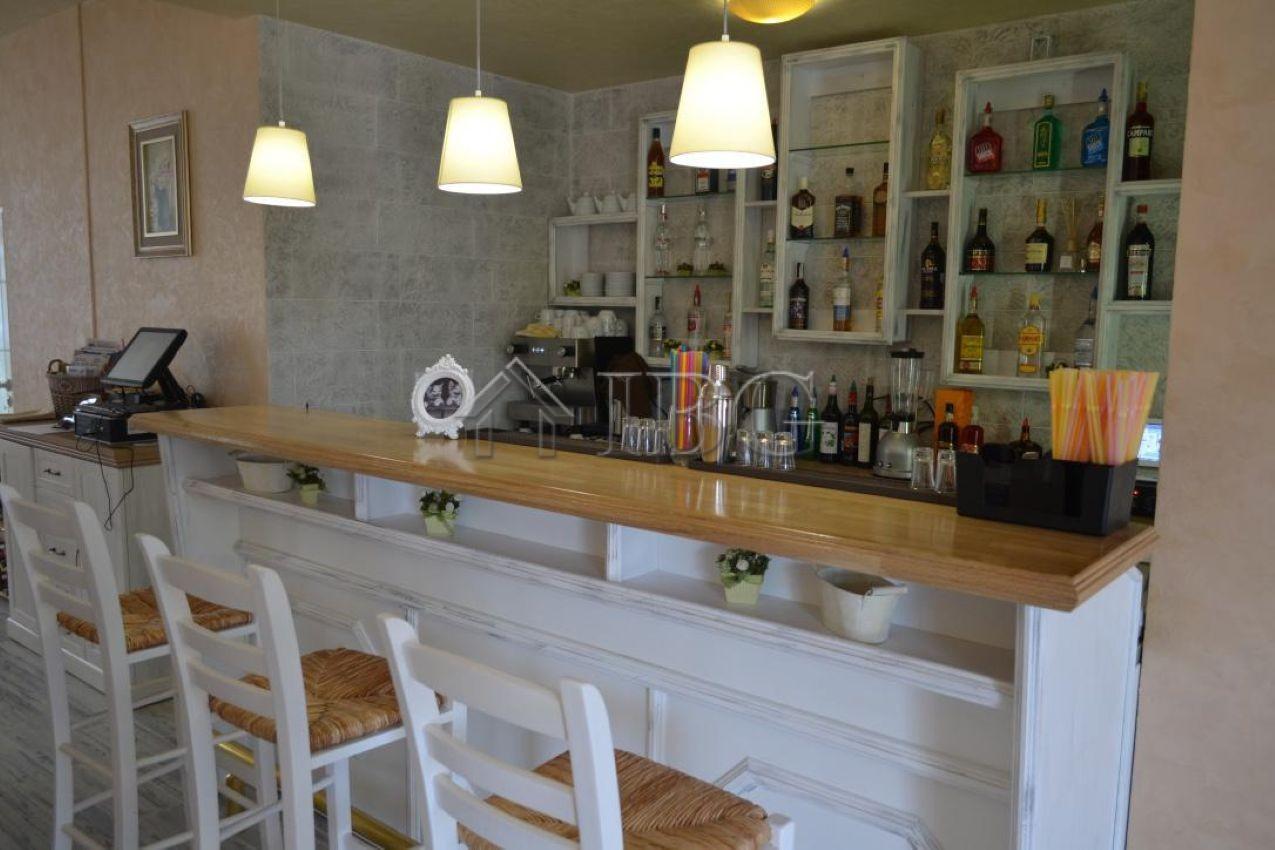 Fully Equipped Restaurant in VIP Zone Complex, Sunny Beach — photo 2