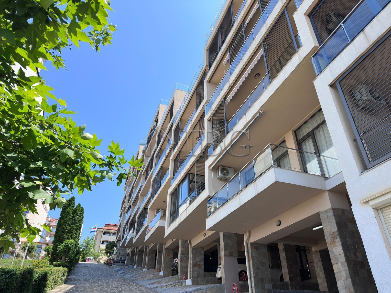 Renovated 1-Bedroom Apartment with Sea View Dolce Vita 2, Sveti Vlas — photo 22 of 25