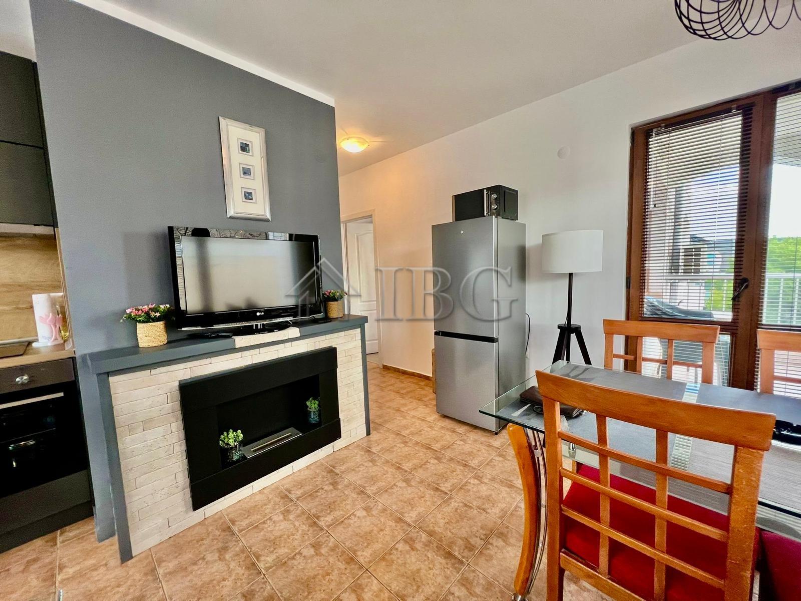 Two-Bedroom Apartment in Vista Del Mar, Ravda — photo 7 of 18