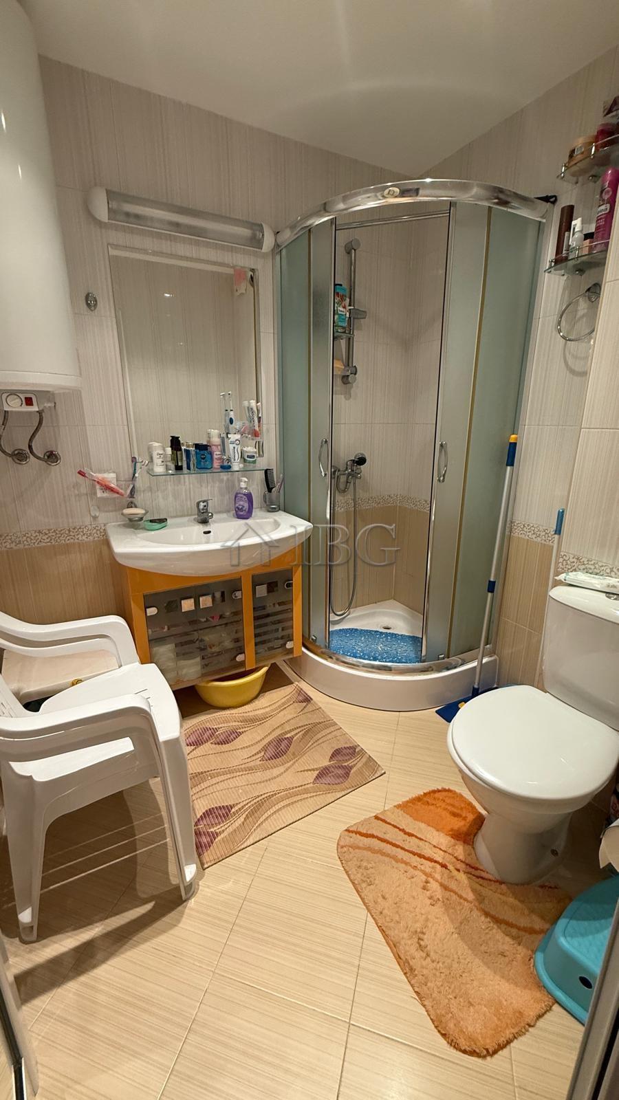 One-Bedroom Apartment with Pool and Sea View in Sky Dreams, Sveti Vlas — photo 10 of 12