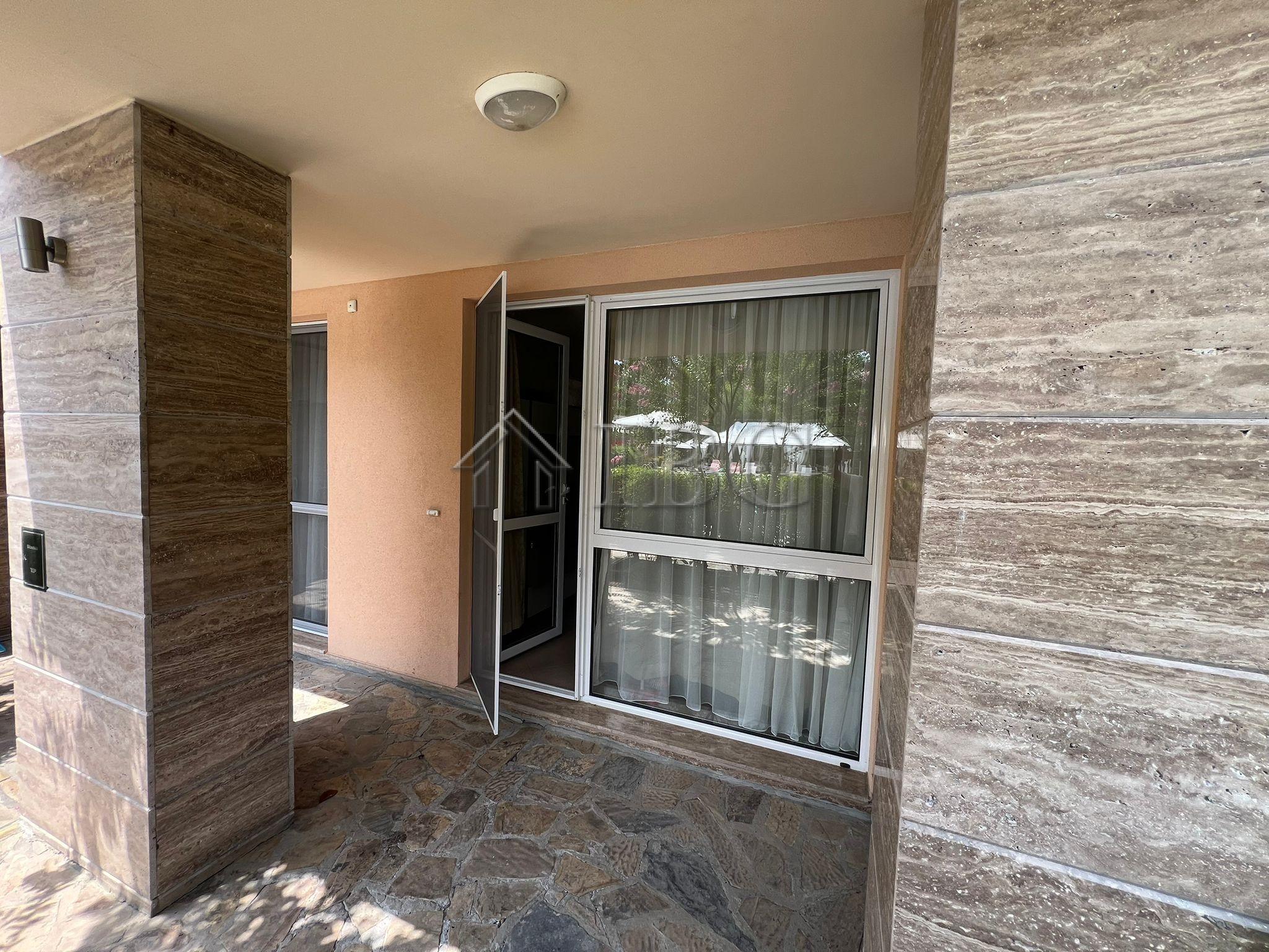 One-Bedroom Apartment in Sun & Sea Complex, Sunny Beach — photo 7 of 21