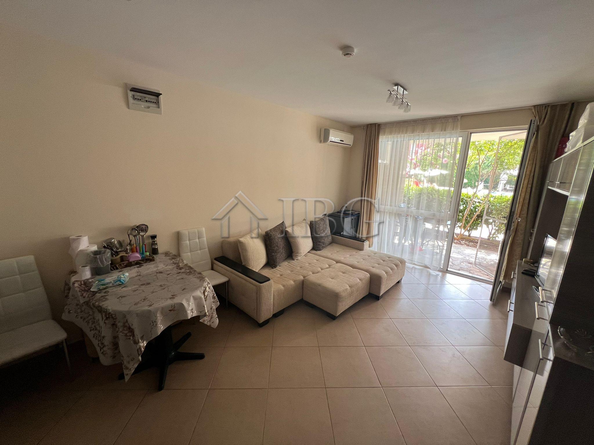 One-Bedroom Apartment in Sun & Sea Complex, Sunny Beach — photo 14 of 21