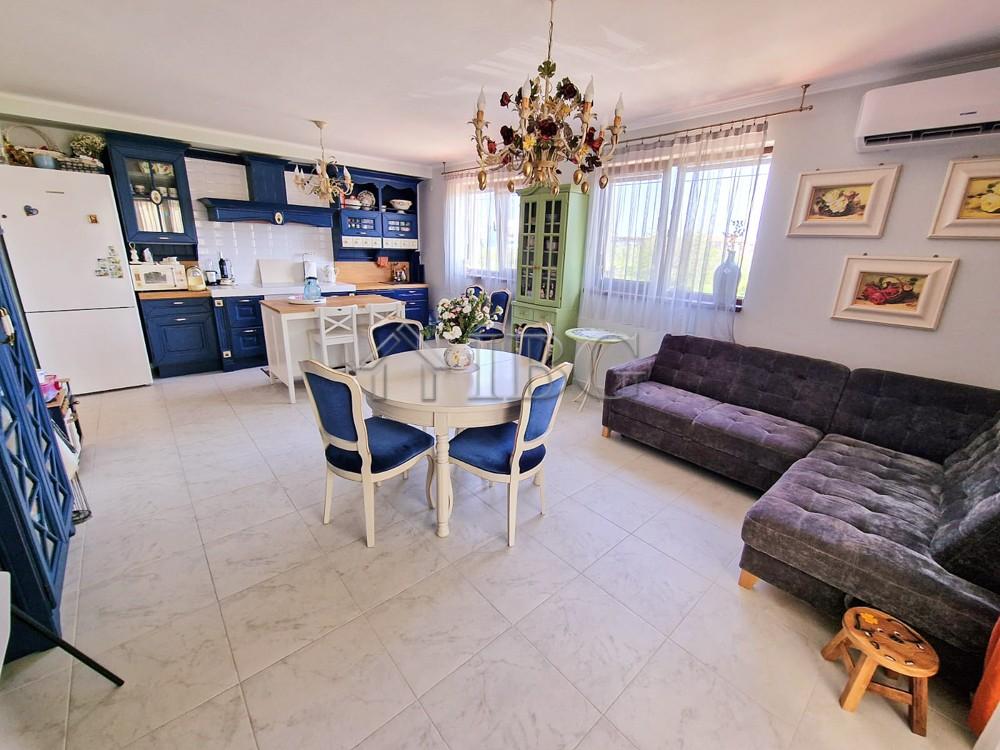 3-Bedroom Apartment in Poseidon VIP Residence, Nessebar — Ulitsa
