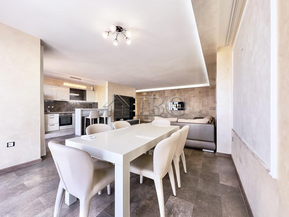 2-Bedroom Penthouse with Sea View in Orhideya Residence, Sveti Vlas — photo 19 of 25