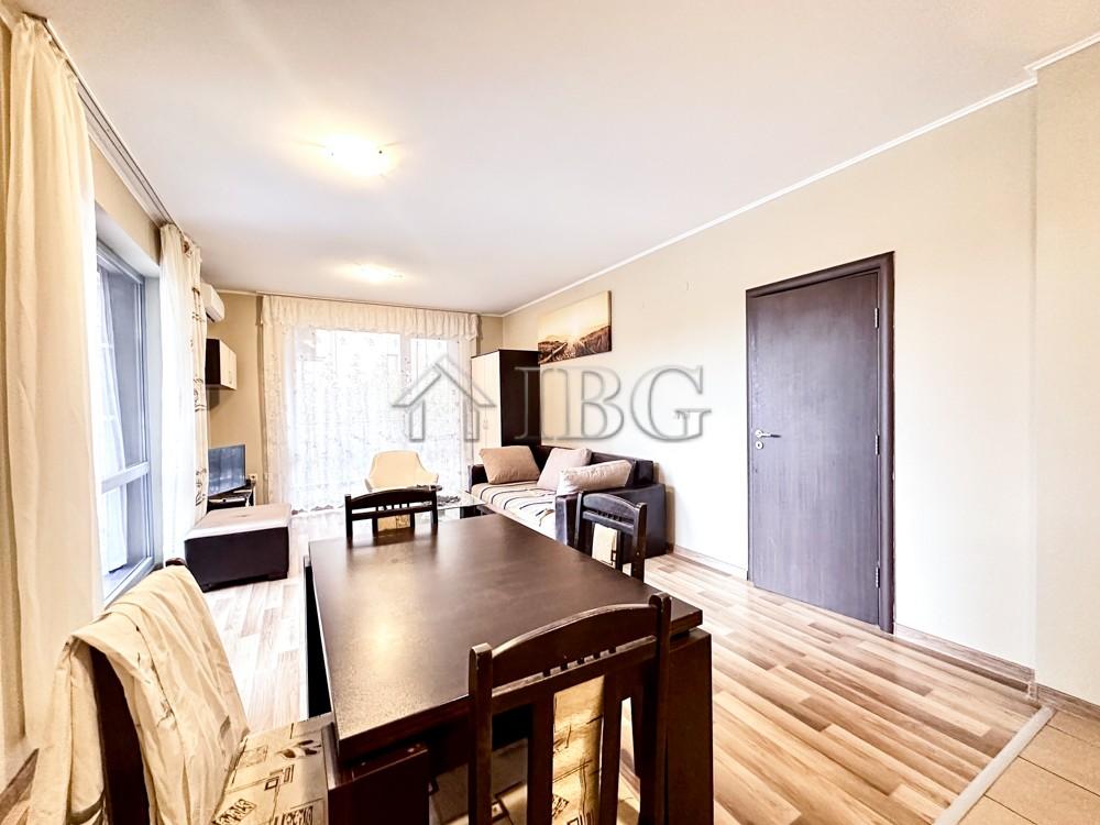 2-Bedroom Apartment with Pool View and 3 Balconies in Cacao Residence, Sunny Beach — photo 8 of 25