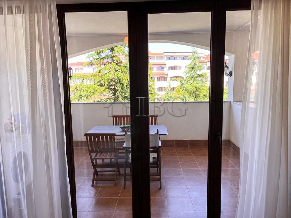2-Bedroom Sea View Apartment in Elite Complex Casa Real, Sveti Vlas — photo 9 of 15