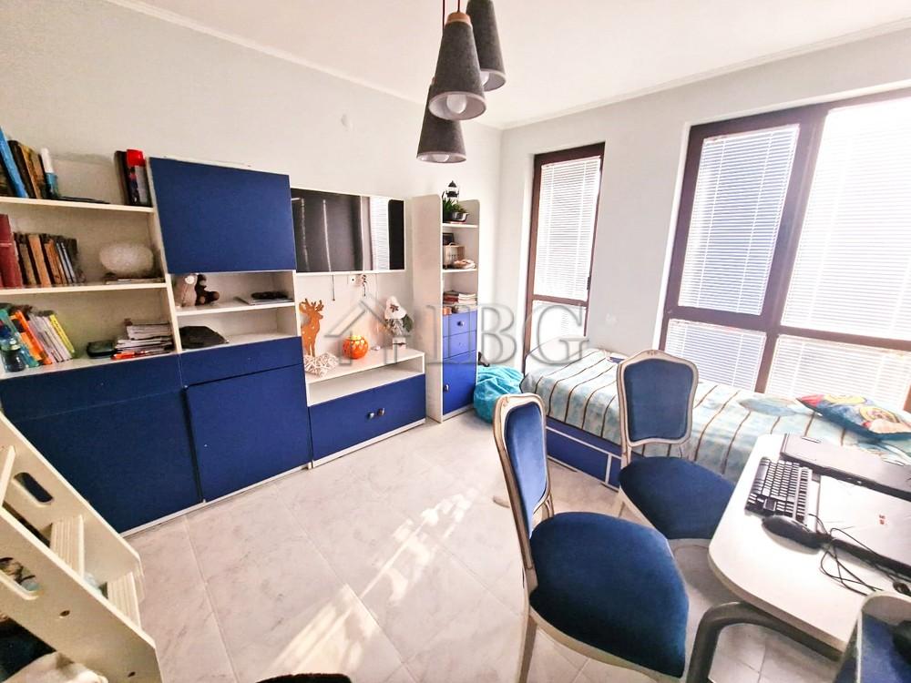 3-Bedroom Apartment in Poseidon VIP Residence, Nessebar — photo 17 of 25