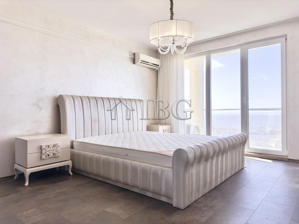 2-Bedroom Penthouse with Sea View in Orhideya Residence, Sveti Vlas — photo 3
