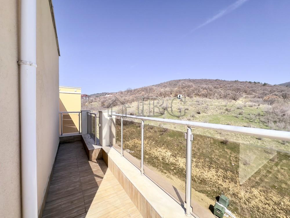 2-Bedroom Penthouse with Sea View in Orhideya Residence, Sveti Vlas — photo 10 of 25