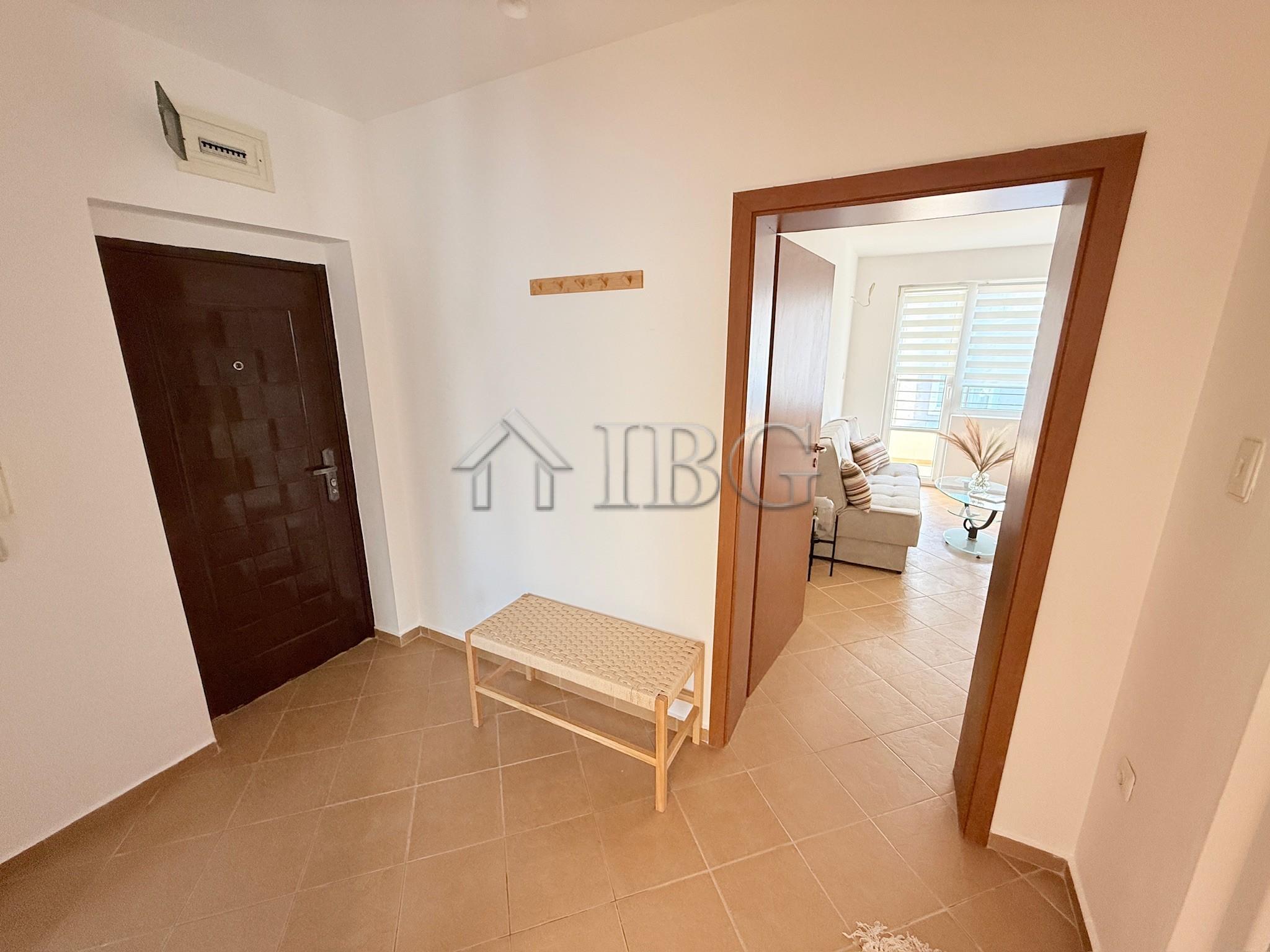 Spacious Two-Bedroom Apartment Near Sea in Solis, Sunny Beach — photo 17 of 21