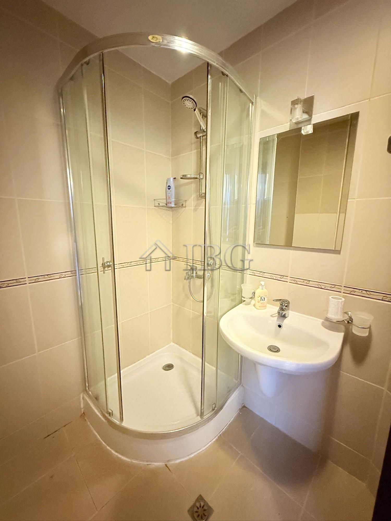 Charming 2-Bedroom Apartment in Bay View Villas, Kosharitsa — photo 25 of 25