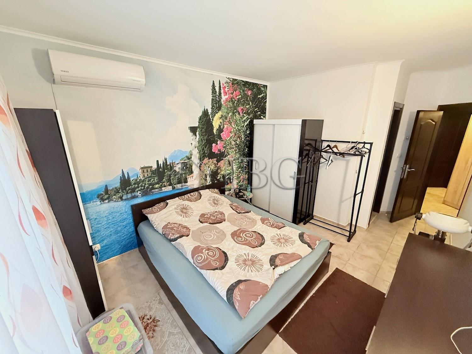 Charming 2-Bedroom Apartment in Bay View Villas, Kosharitsa — photo 11 of 25