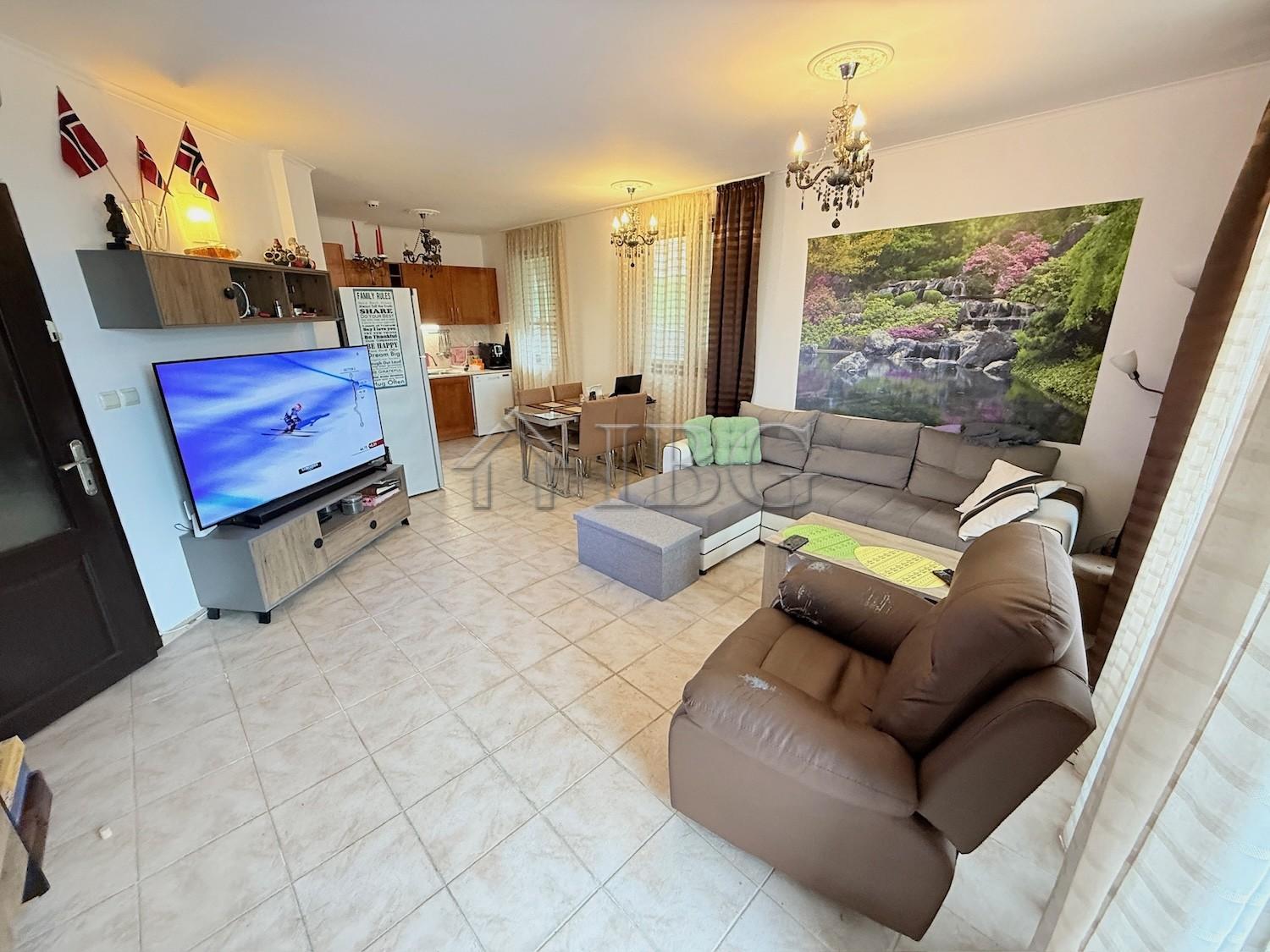 Charming 2-Bedroom Apartment in Bay View Villas, Kosharitsa — photo 3