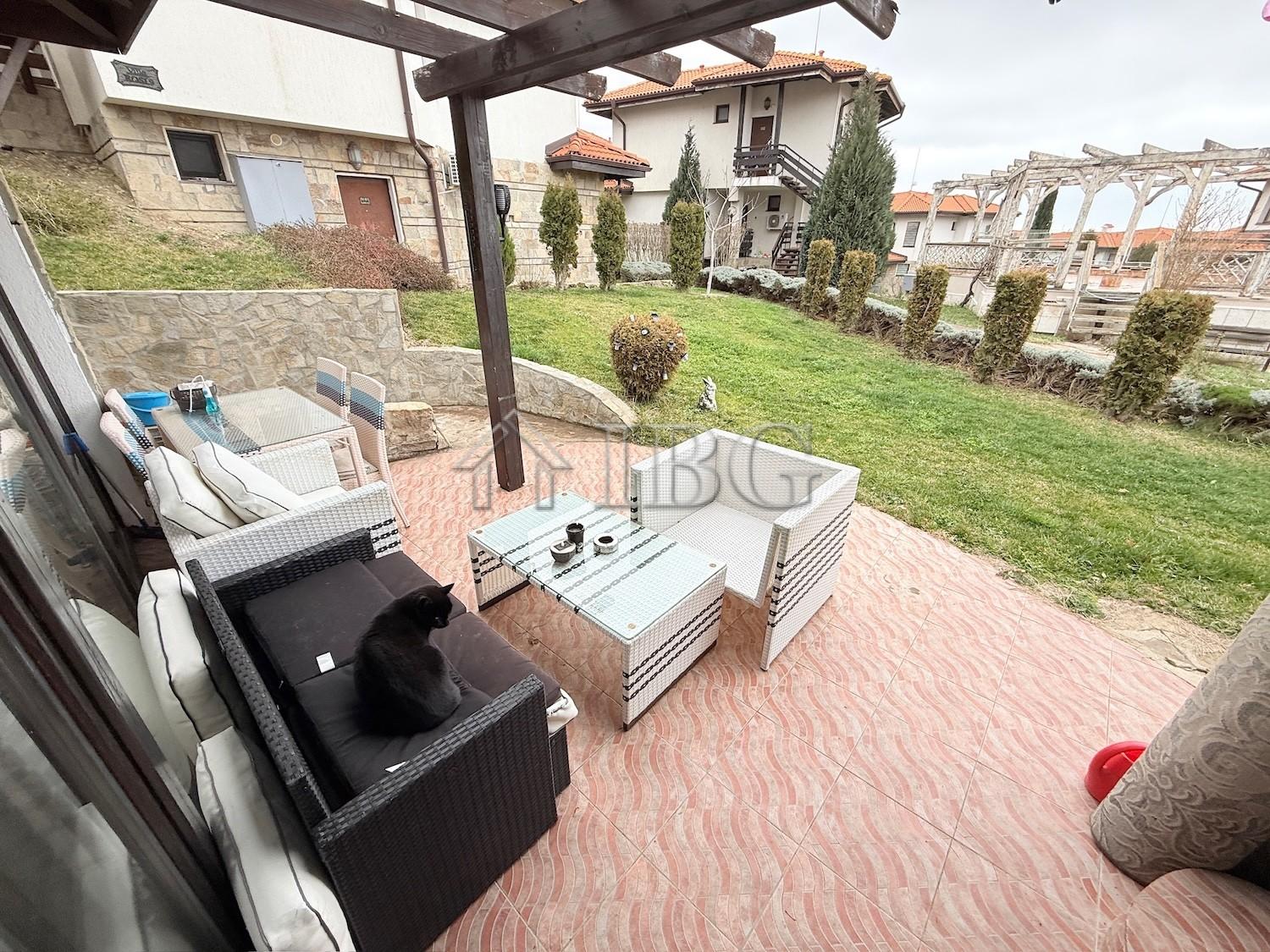 Charming 2-Bedroom Apartment in Bay View Villas, Kosharitsa — photo 2