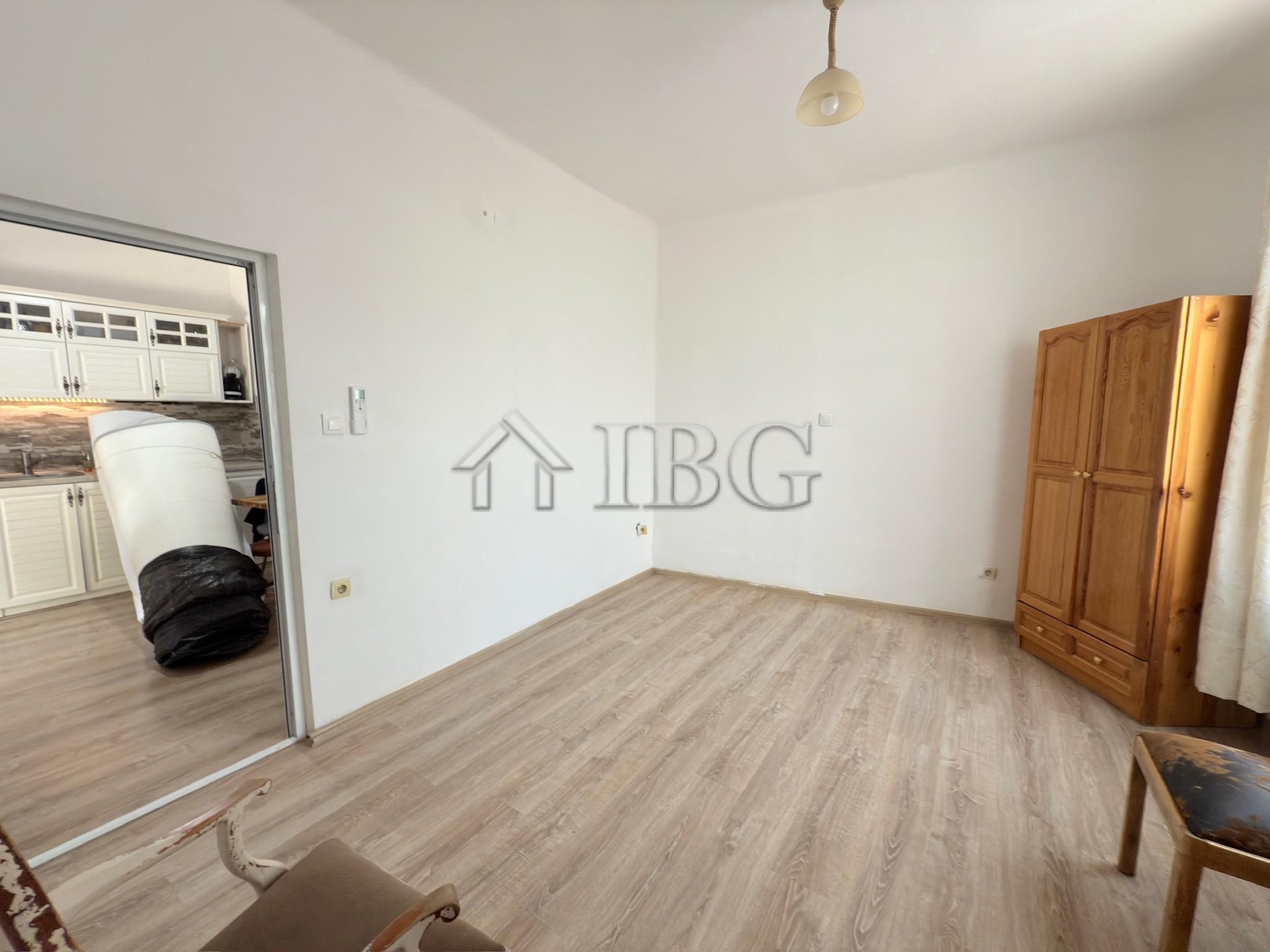 One-Storey House for Sale in Sredets, Burgas Region — photo 25 of 25