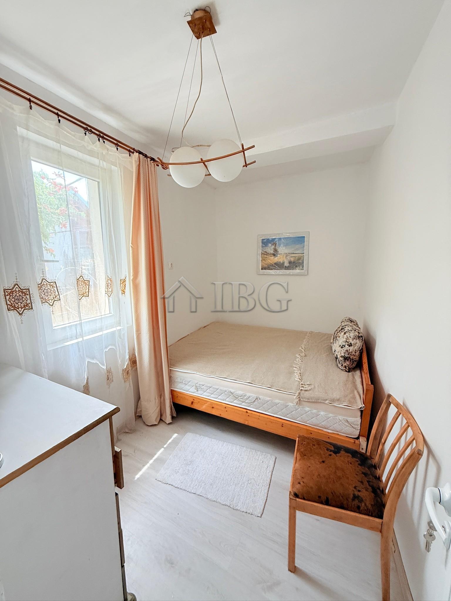 One-Storey House for Sale in Sredets, Burgas Region — photo 3