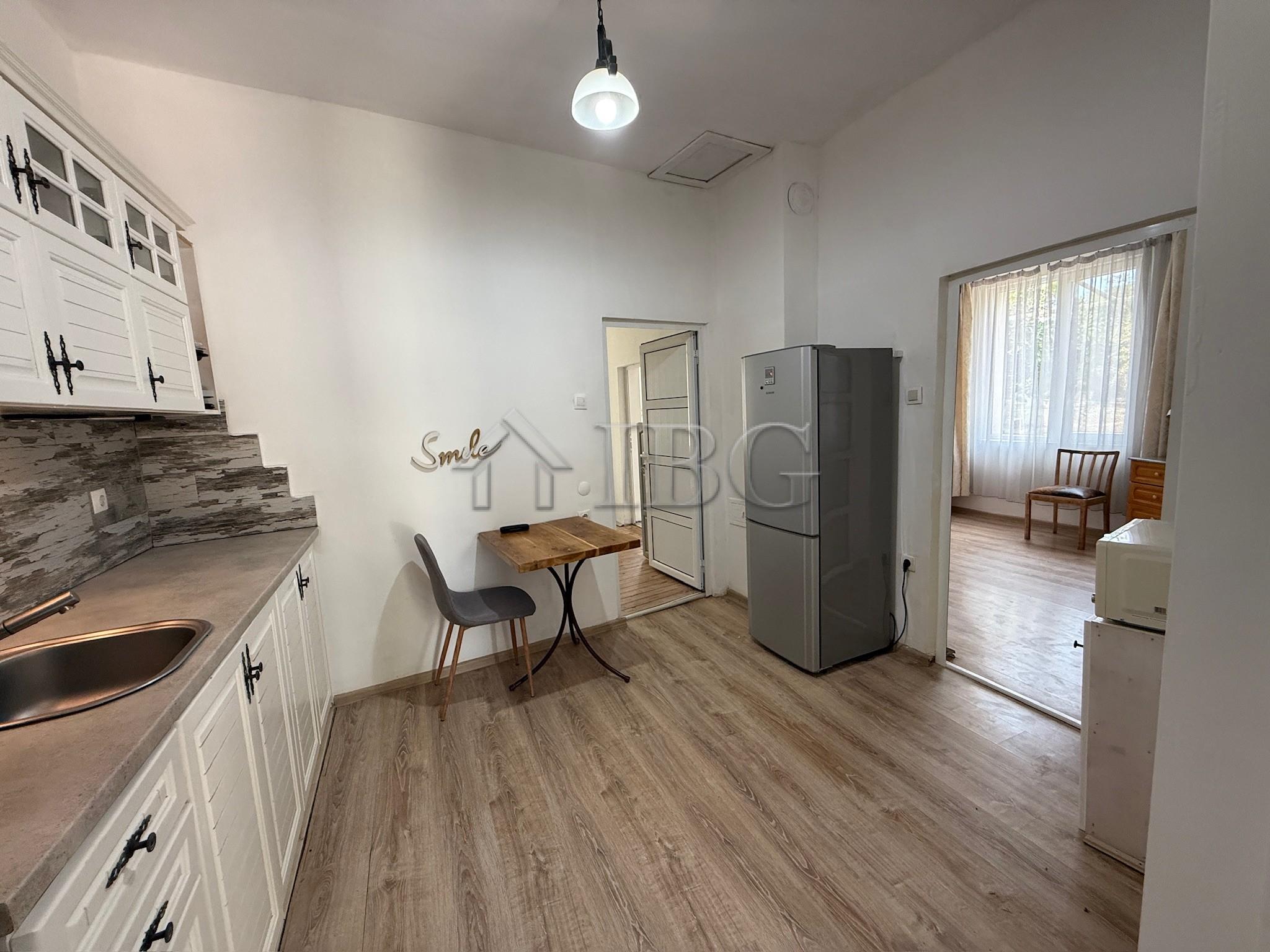 One-Storey House for Sale in Sredets, Burgas Region — photo 11 of 25